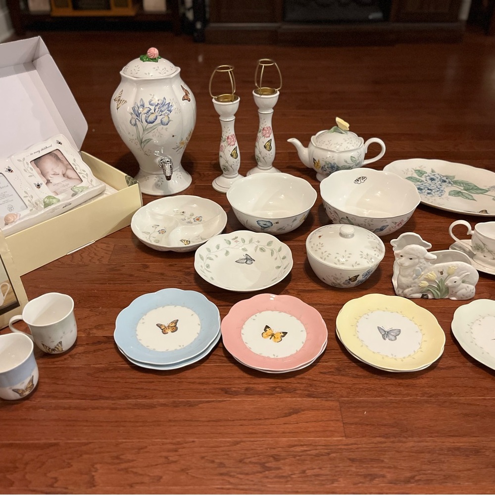 Lenox Butterfly and Floral Dinnerware Set in Pastel Shades
